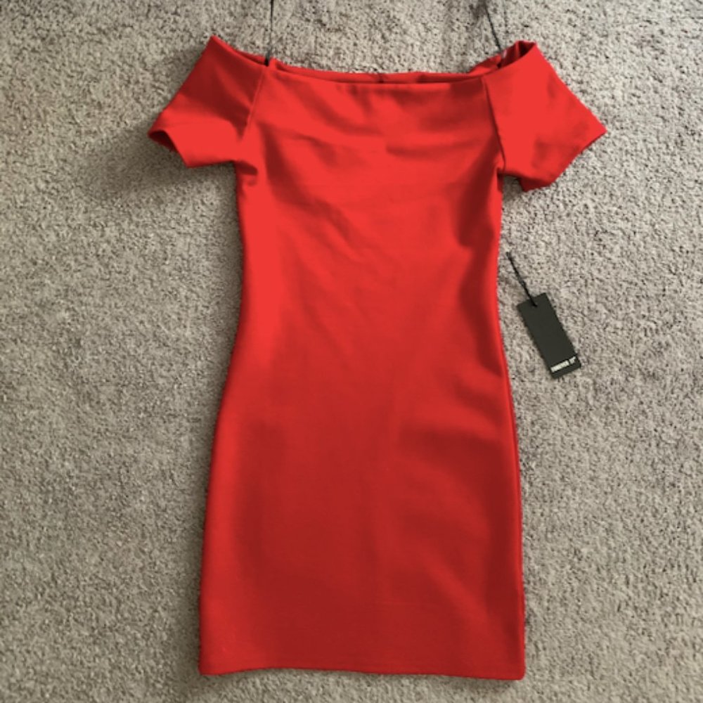 Forever 21 Tight Red Cocktail Dress